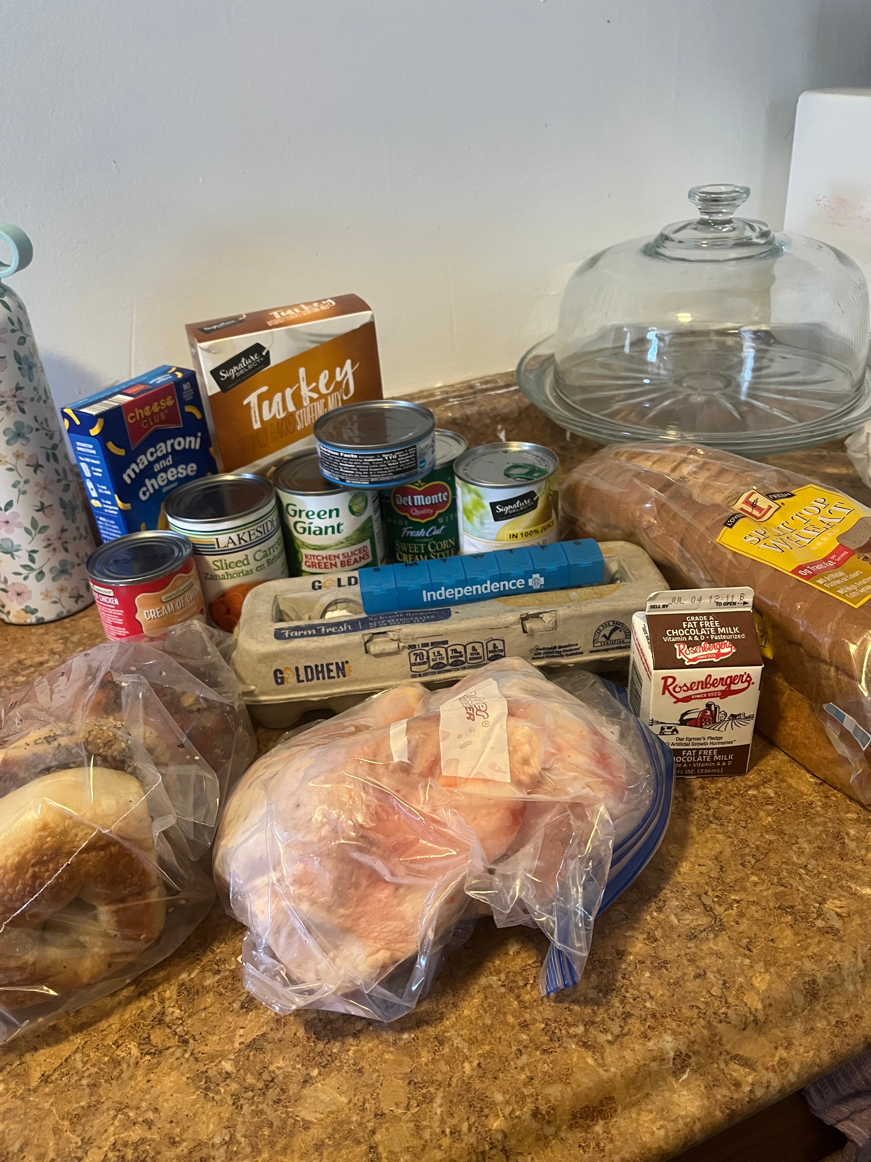 Feed item photo