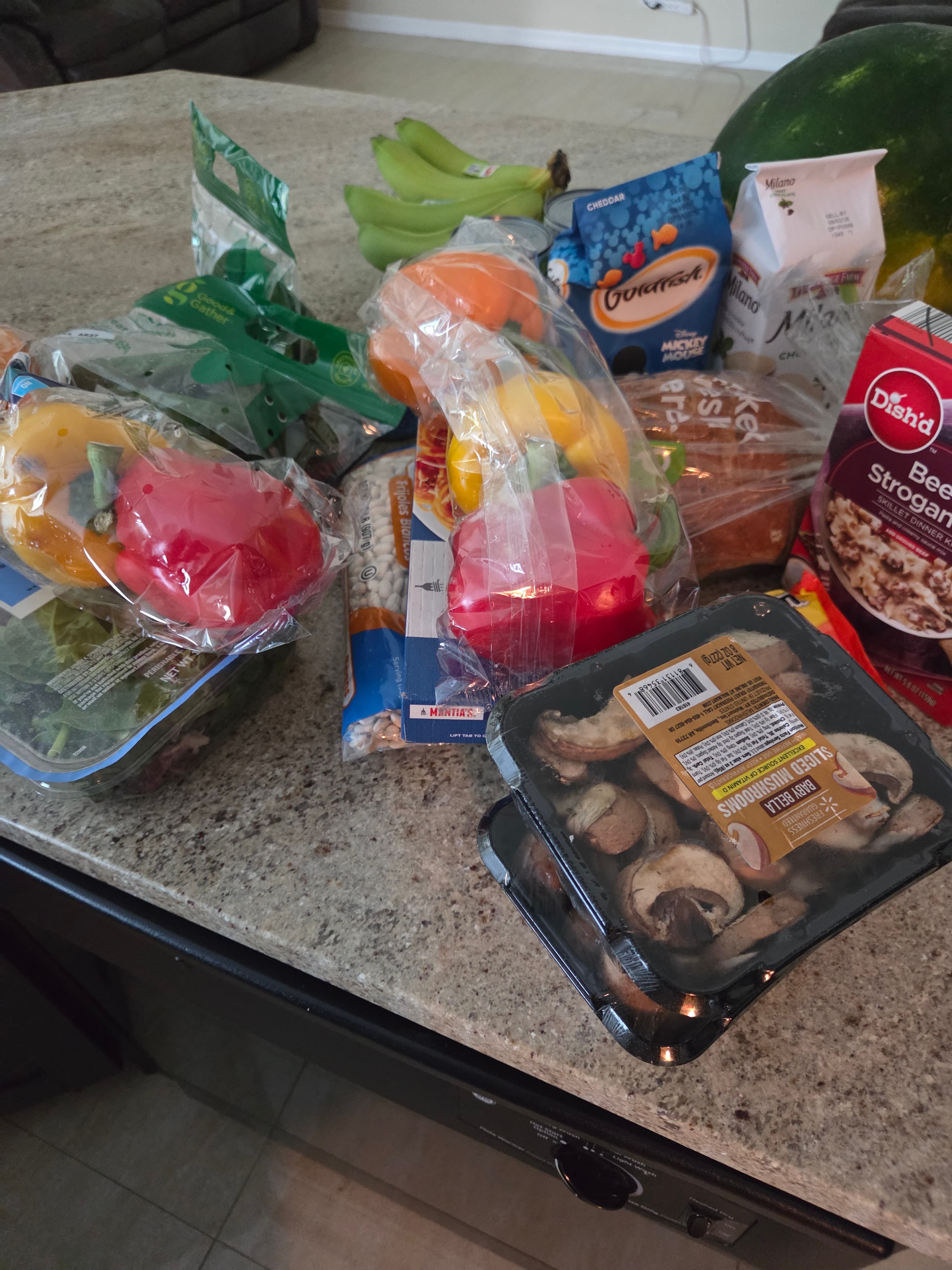Feed item photo