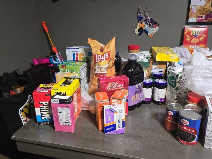 Feed item photo