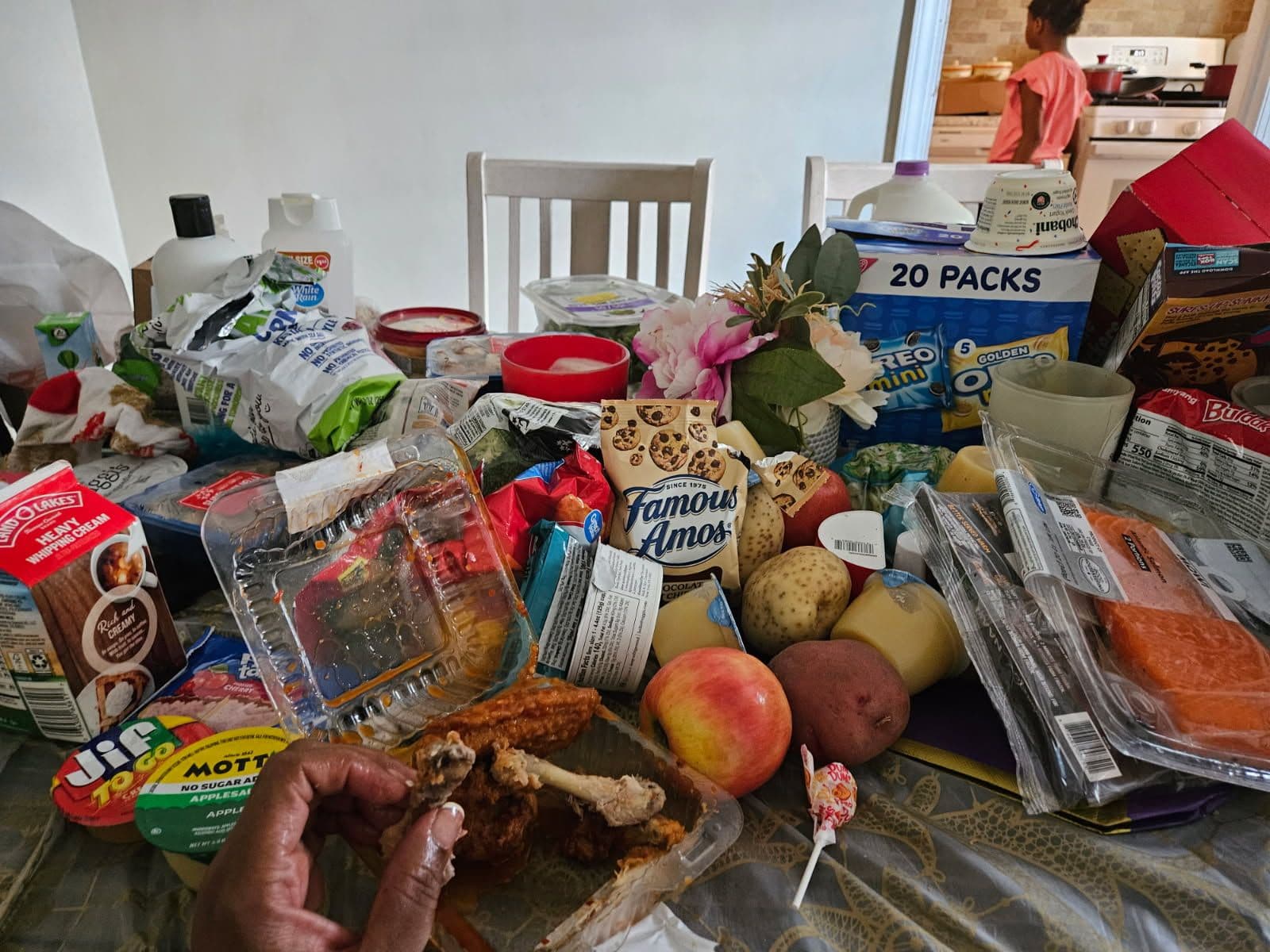 Feed item photo