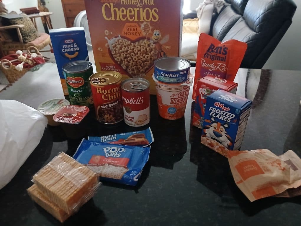 Feed item photo