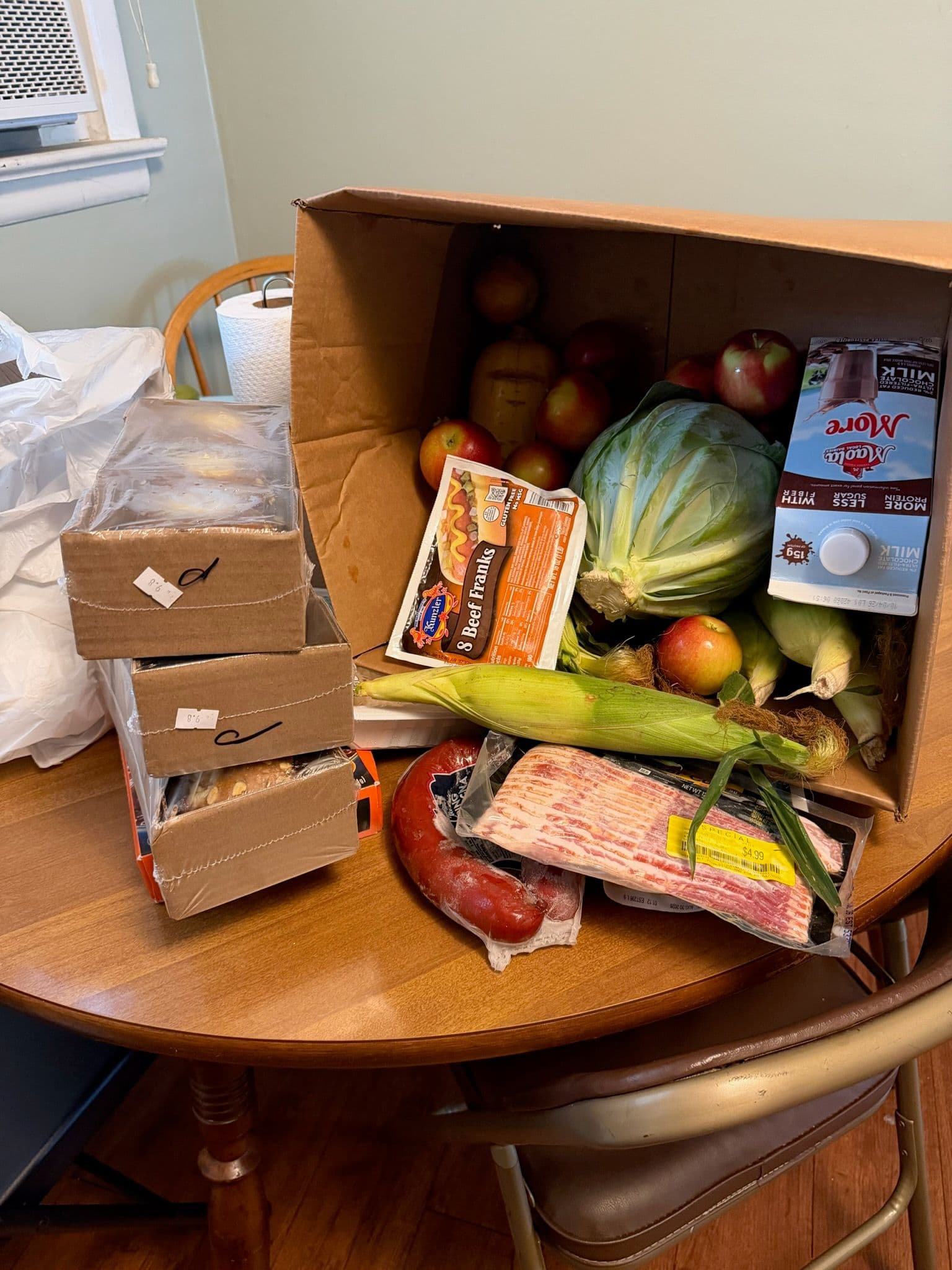 Feed item photo