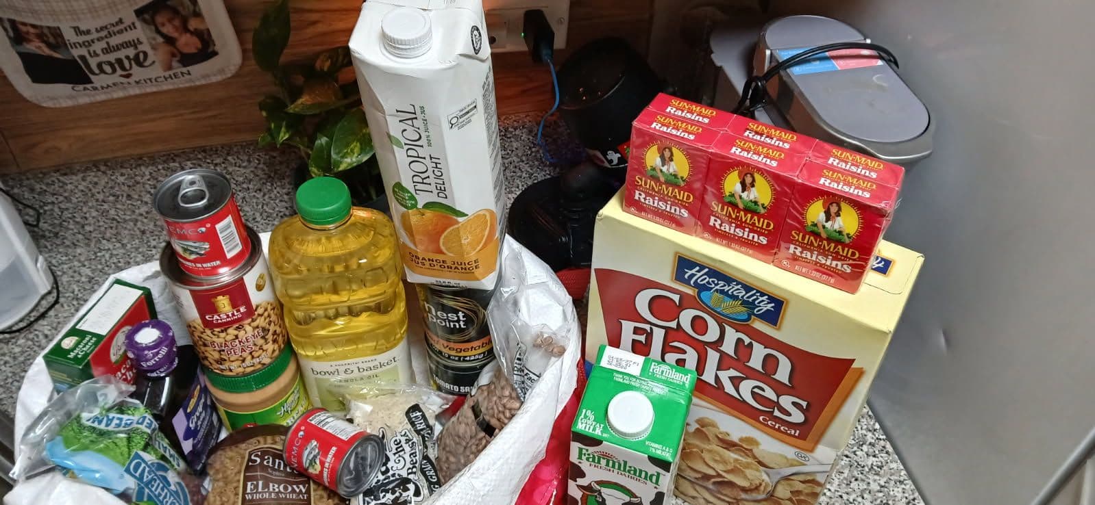 Feed item photo