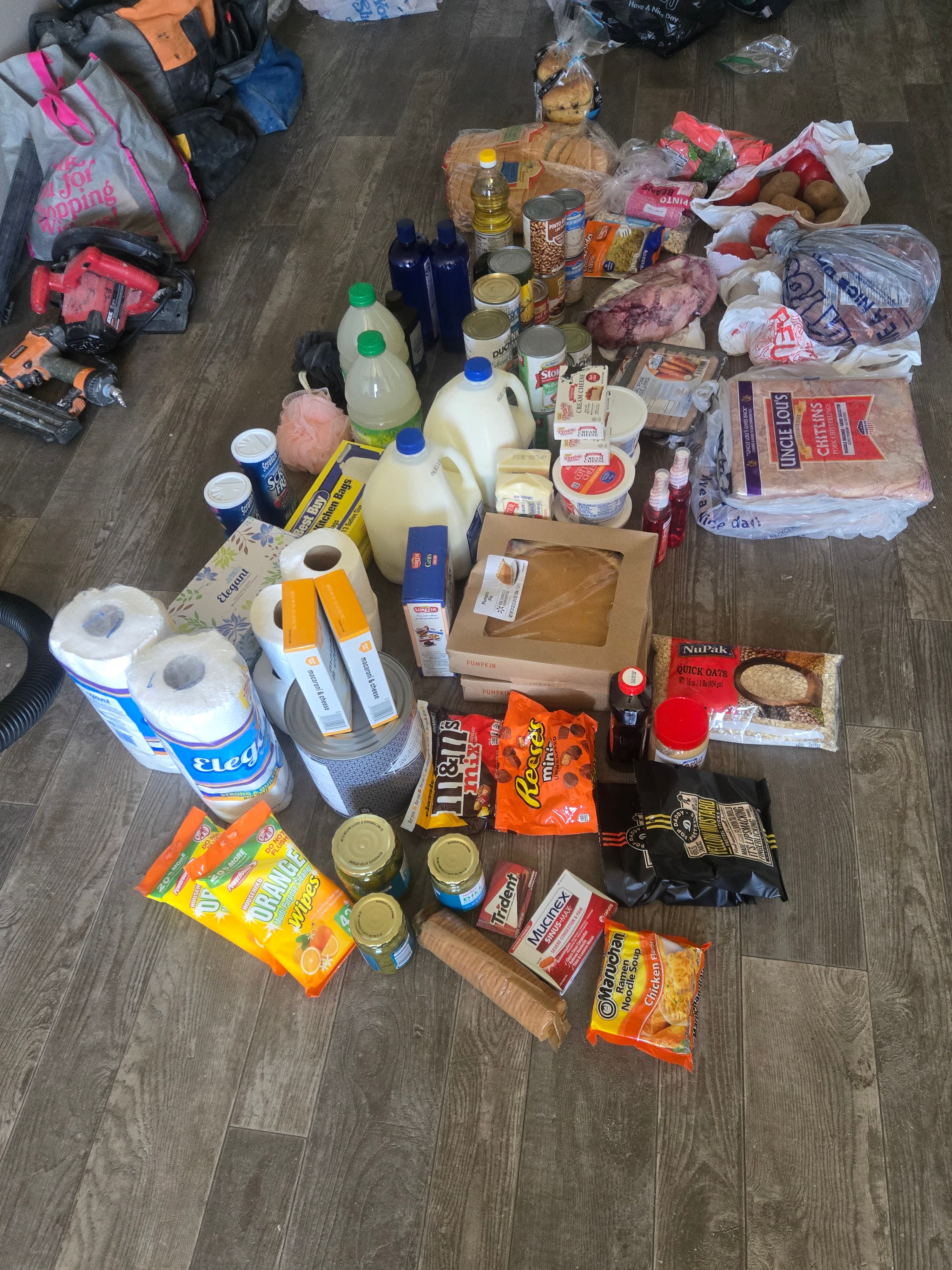 Feed item photo
