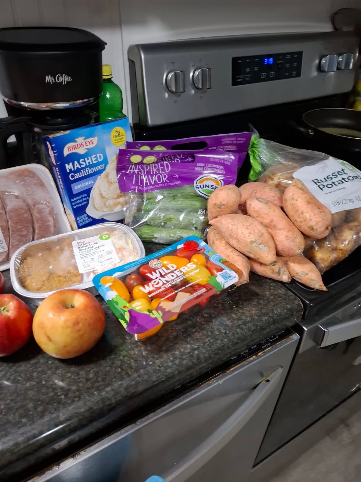 Feed item photo