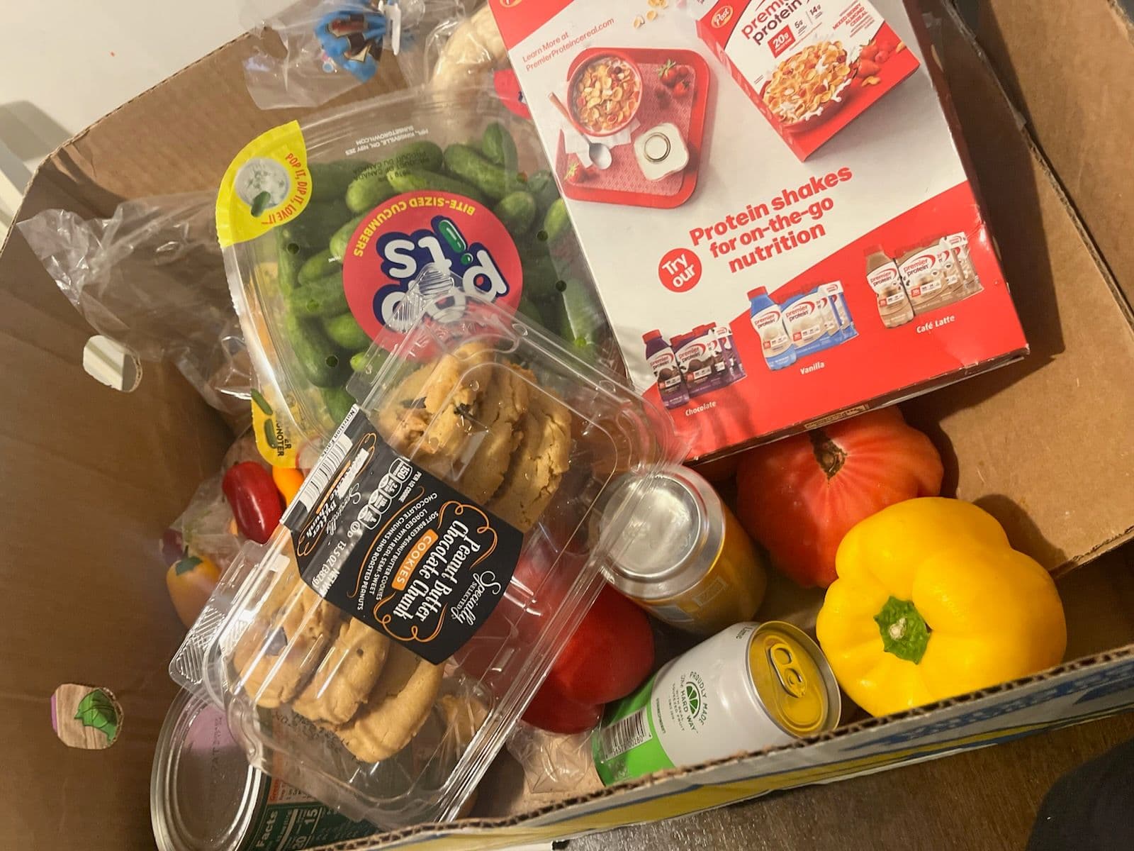 Feed item photo