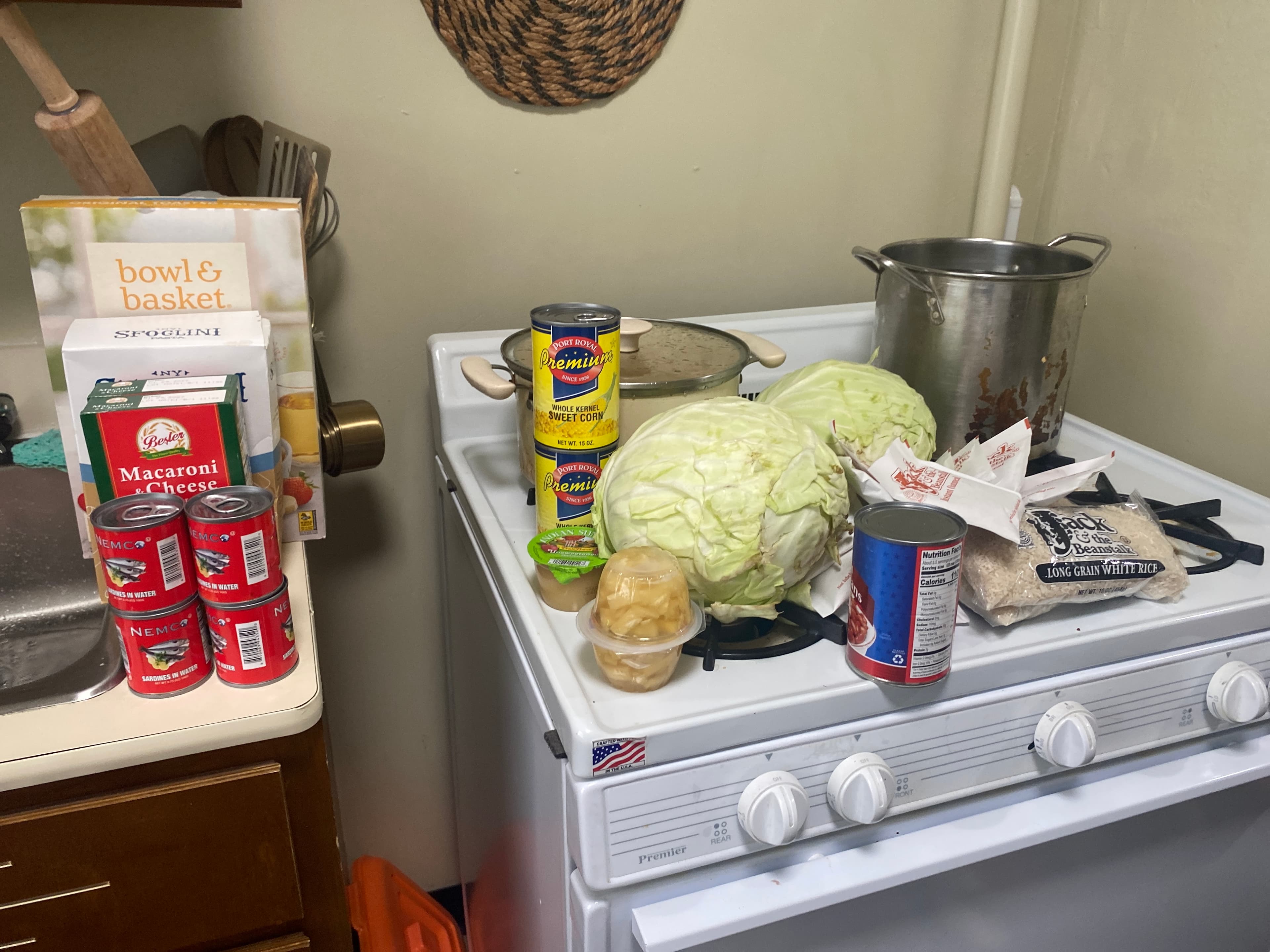Feed item photo