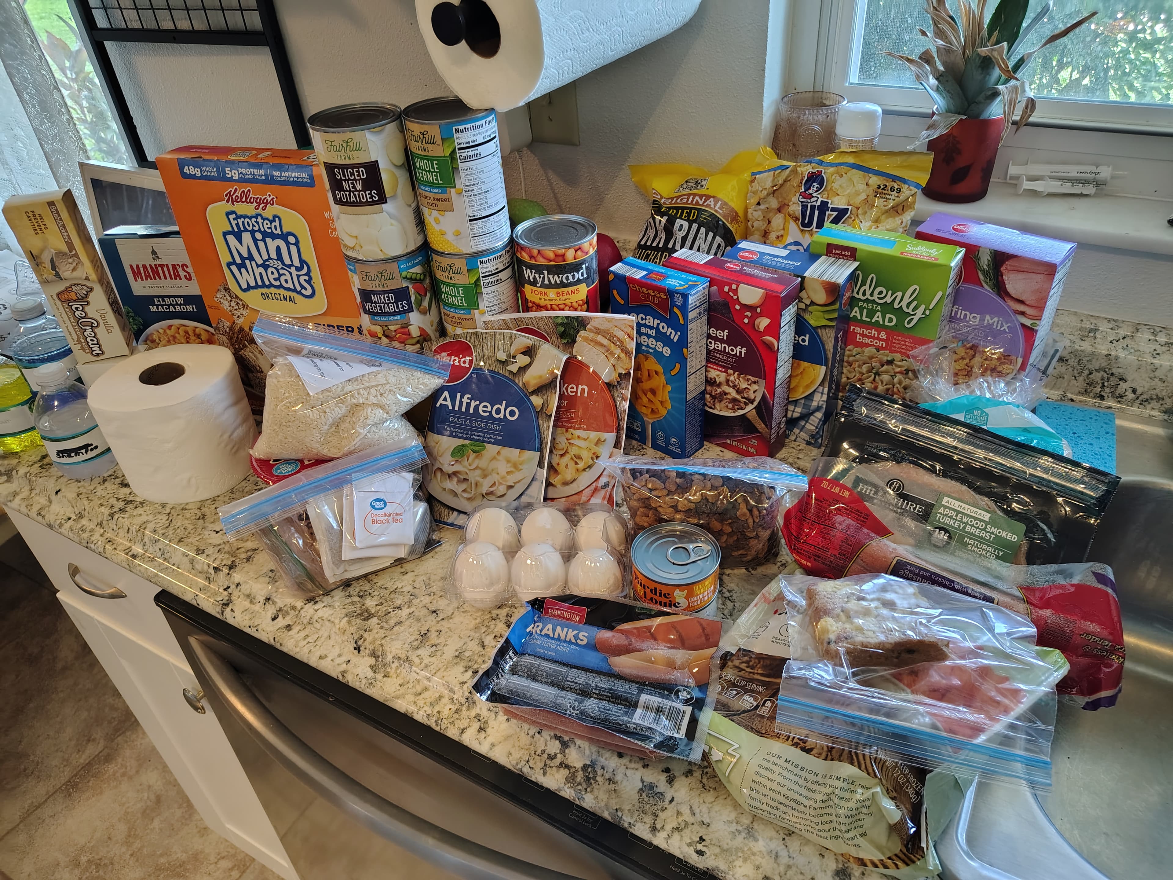 Feed item photo