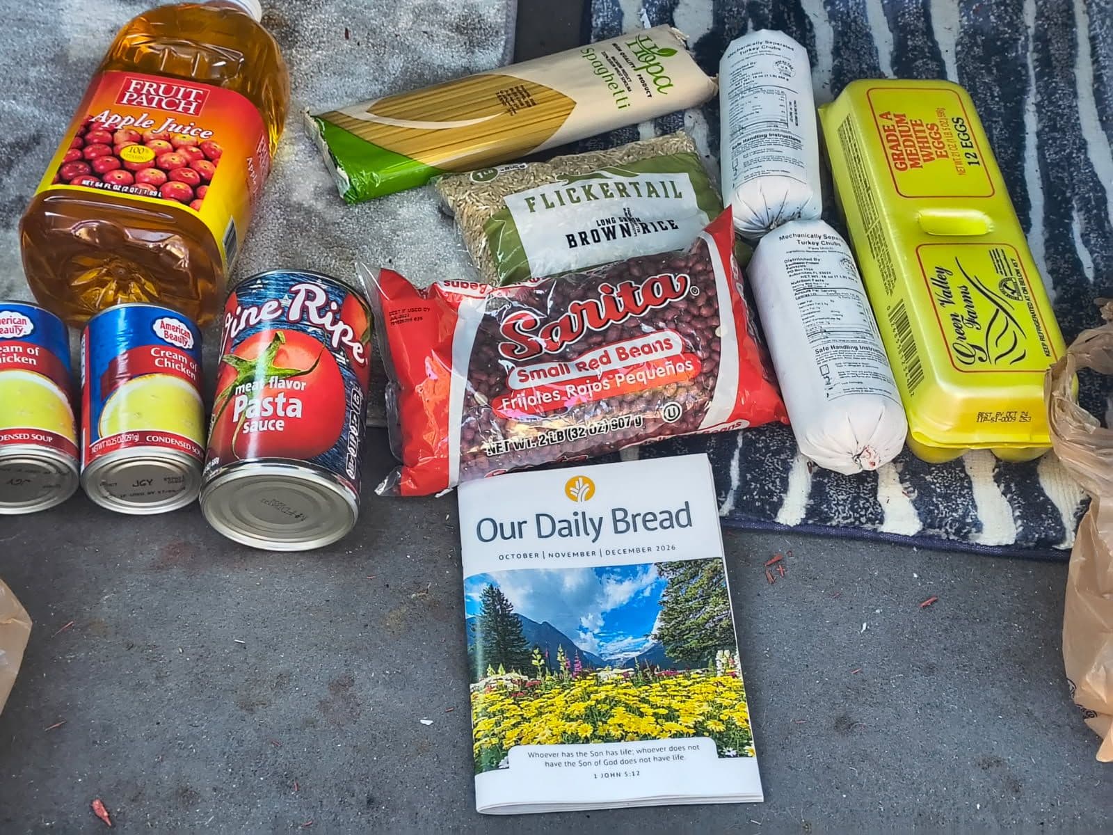 Feed item photo