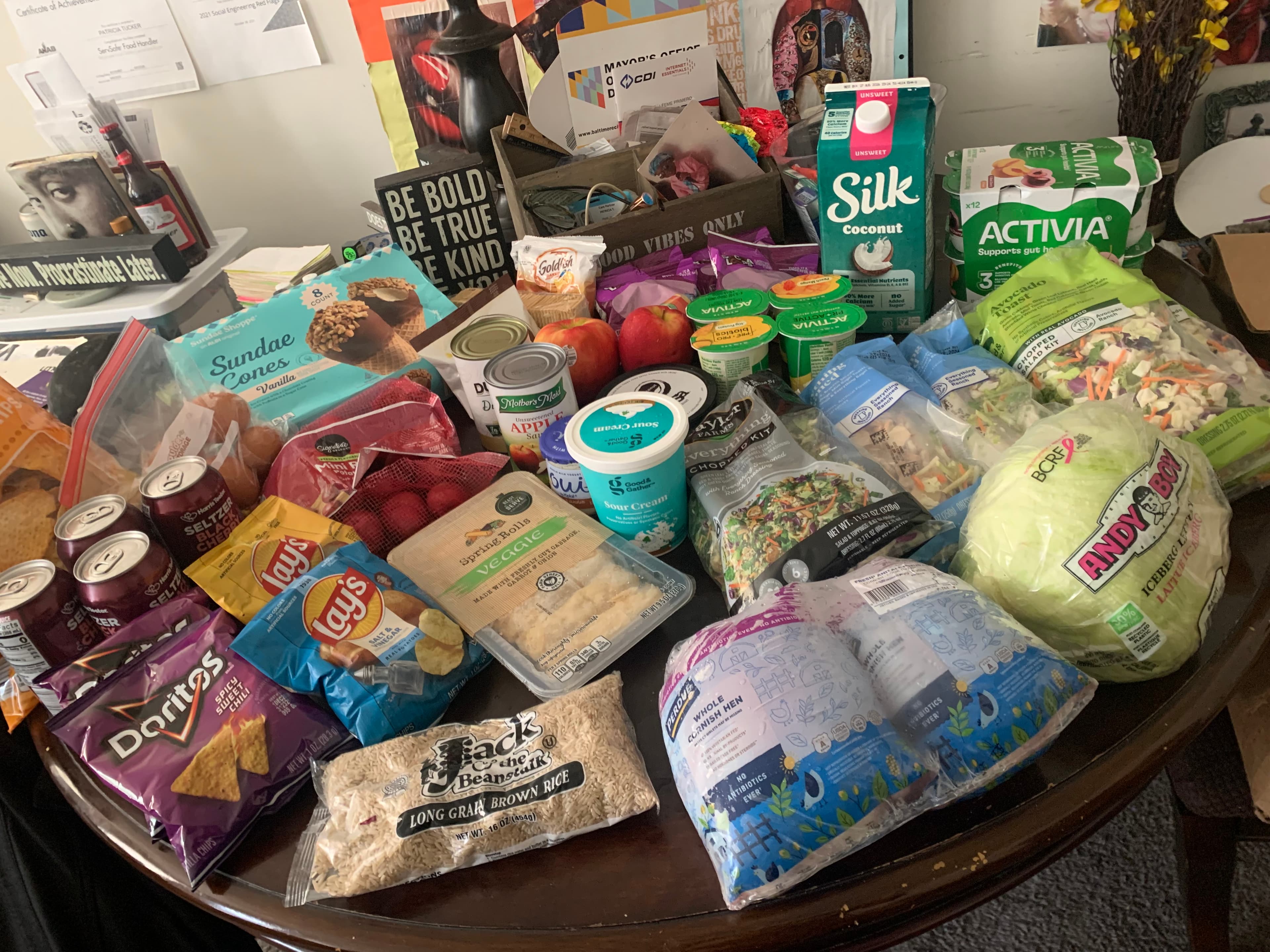 Feed item photo