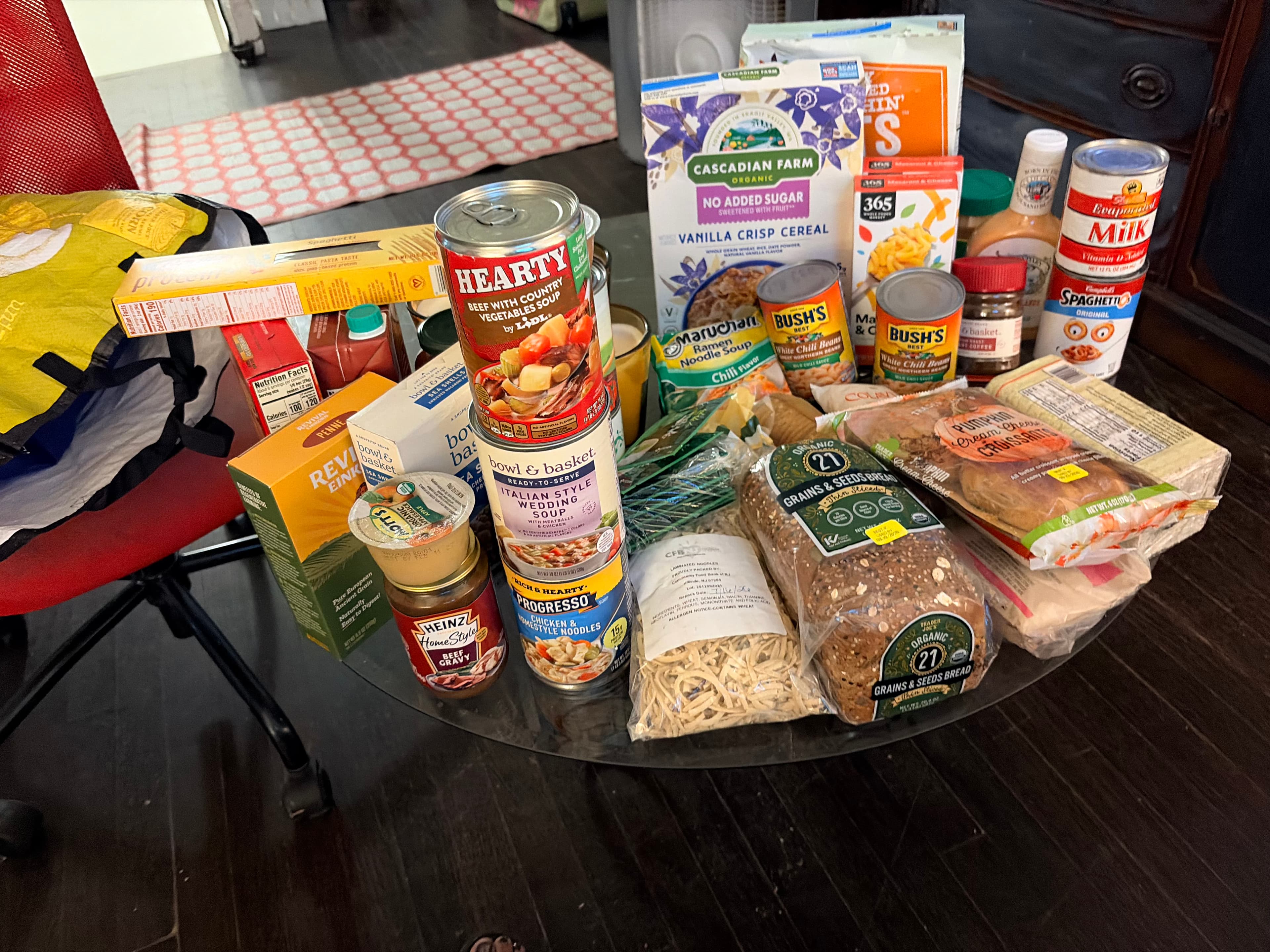 Feed item photo