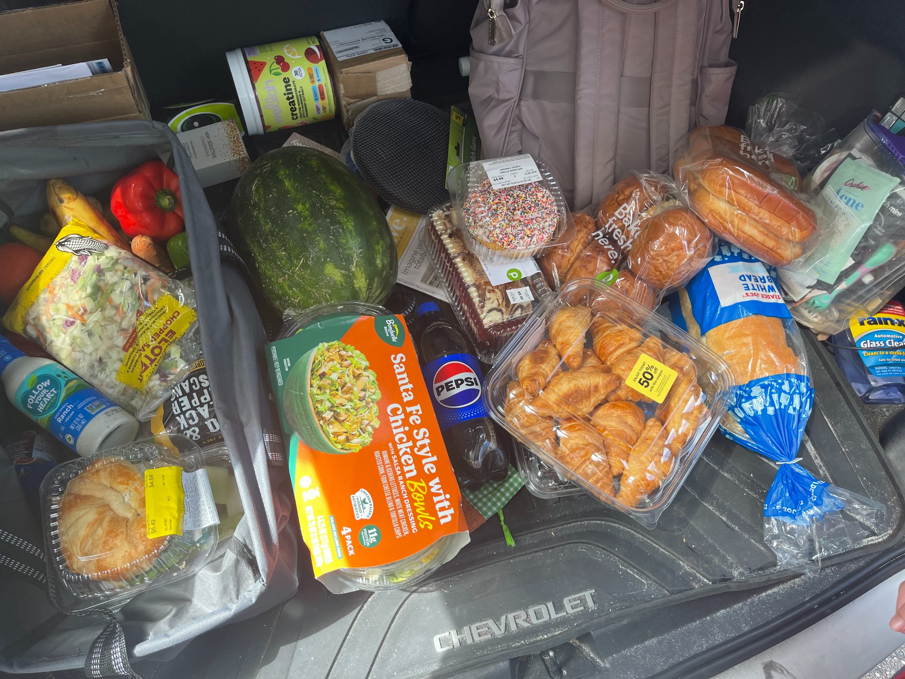 Feed item photo