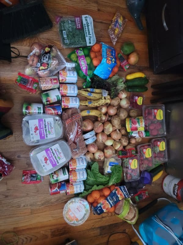 Feed item photo