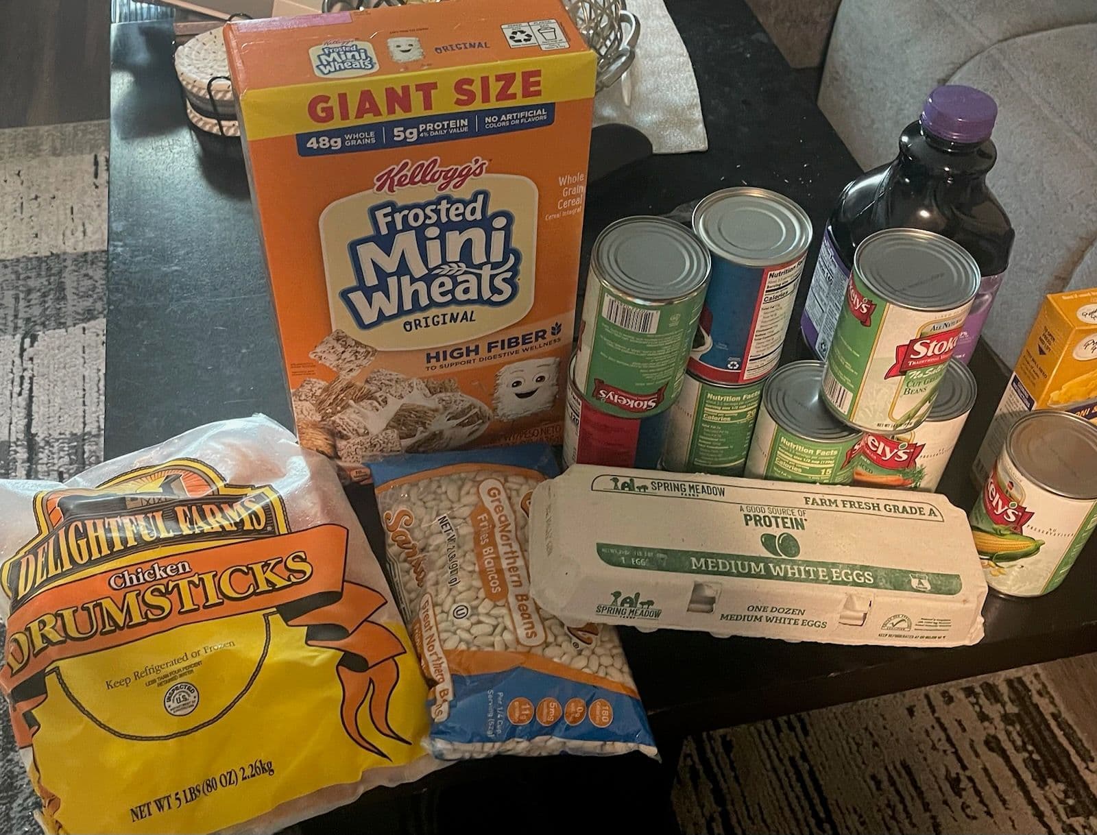 Feed item photo