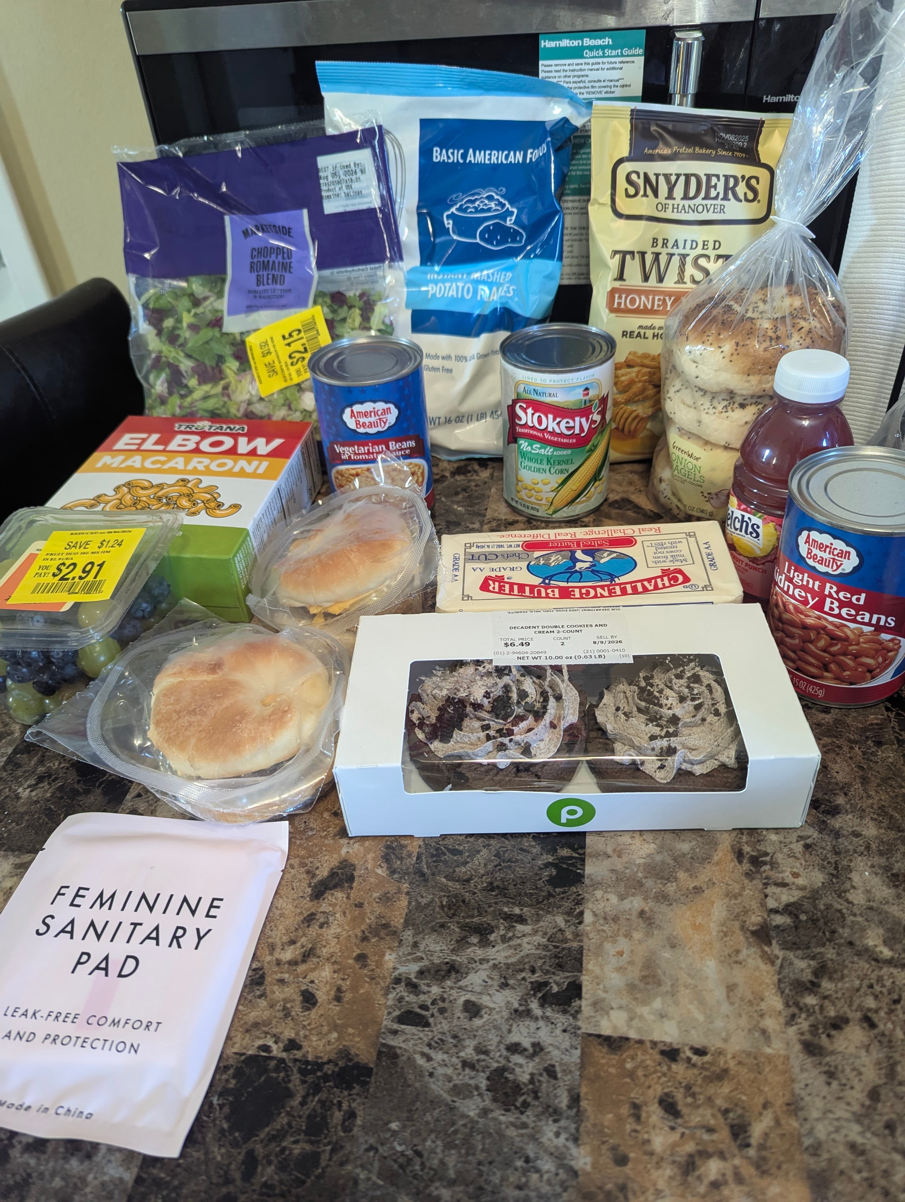 Feed item photo