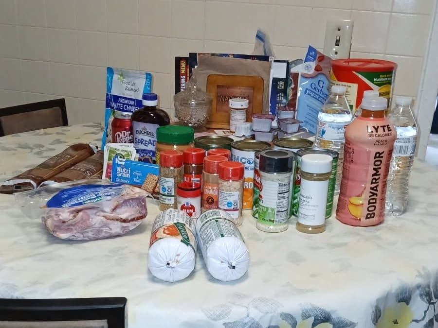 Feed item photo